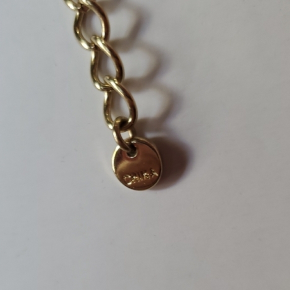 Avon Gold and White Necklace with Geometric Design - Picture 5 of 6